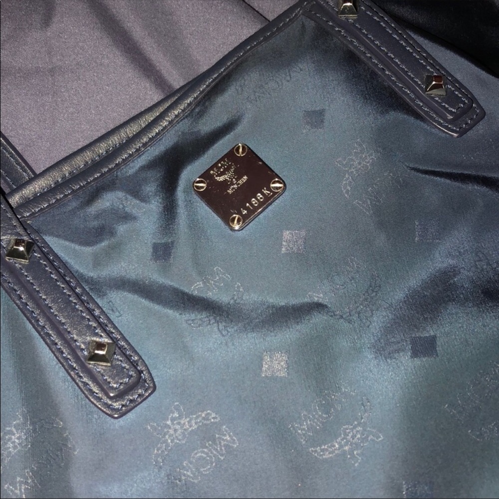 MCM DIETER TOP ZIP MONOGRAM TOTE